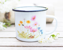 Laden Sie das Bild in den Galerie-Viewer, Emailletasse " Farbenfrohe Sommerwiese"