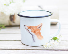 Laden Sie das Bild in den Galerie-Viewer, Emailletasse "Schnupperfuchs"