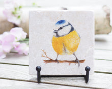 Laden Sie das Bild in den Galerie-Viewer, Antikmarmor-Fliese mit handgezeichnetem Tier- oder Blumenmotiv, dekorativ und einzigartig