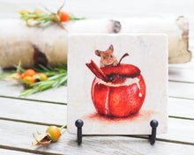 Laden Sie das Bild in den Galerie-Viewer, Antikmarmor-Fliese mit handgezeichnetem Tier- oder Blumenmotiv, dekorativ und einzigartig