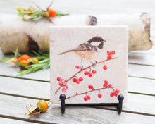 Laden Sie das Bild in den Galerie-Viewer, Antikmarmor-Fliese mit handgezeichnetem Tier- oder Blumenmotiv, dekorativ und einzigartig