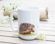 Laden Sie das Bild in den Galerie-Viewer, Große Teetasse "Kleiner Igel"