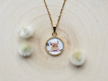 Laden Sie das Bild in den Galerie-Viewer, Kette mit Anhänger "Süße Maus", Edelstahlfassung, gold- oder silberfarben