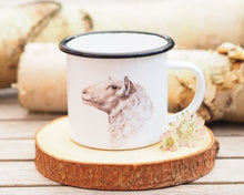 Laden Sie das Bild in den Galerie-Viewer, Emailletasse "Schafportrait"