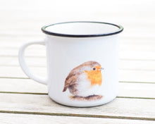 Laden Sie das Bild in den Galerie-Viewer, Keramiktasse mit Rand in Vintageoptik "Plustriges Rotkehlchen"
