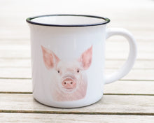 Laden Sie das Bild in den Galerie-Viewer, Keramiktasse mit Rand in Vintageoptik "Niedliches Schweinchen"
