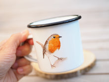 Laden Sie das Bild in den Galerie-Viewer, Emailletasse "Freches Rotkehlchen"
