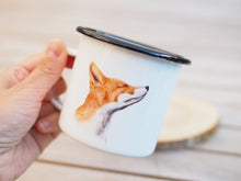 Laden Sie das Bild in den Galerie-Viewer, Emailletasse "Schnupperfuchs"
