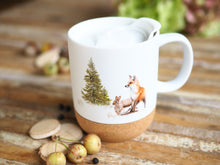 Laden Sie das Bild in den Galerie-Viewer, Große Tasse mit Korkboden "Fuchs und Hase"