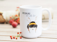 Laden Sie das Bild in den Galerie-Viewer, Große Teetasse "Pummeliger Hummelpopo"