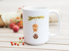 Laden Sie das Bild in den Galerie-Viewer, Große Teetasse "Freche Weihnachtsmaus"