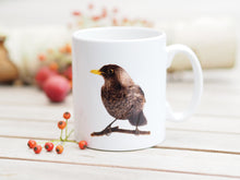 Laden Sie das Bild in den Galerie-Viewer, Feine Keramiktasse "Herrliche Amsel"