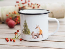 Laden Sie das Bild in den Galerie-Viewer, Emailletasse "Fuchs und Hase im Winterwald"