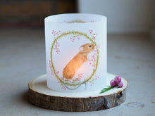 Laden Sie das Bild in den Galerie-Viewer, Windlicht Tischdeko "Maus mit rosa Beeren"