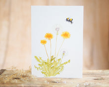 Laden Sie das Bild in den Galerie-Viewer, Grußkarte auf feinem Cotton-Papier mit Tier- oder Blumenmotiv, liebevoll illustriert