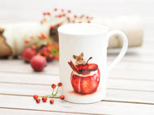 Laden Sie das Bild in den Galerie-Viewer, Porzellantasse "Leckerer Bratapfel"