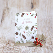 Laden Sie das Bild in den Galerie-Viewer, Klappkarte / Kunstdruck inkl. Umschlag mit Zweigen und Zapfen "Besinnliche Weihnachten" auf feinstem Cotton-Papier, Helle Tage Weihnachten Tannenbaum