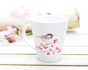 Konische Tasse "Meise mit Beeren"