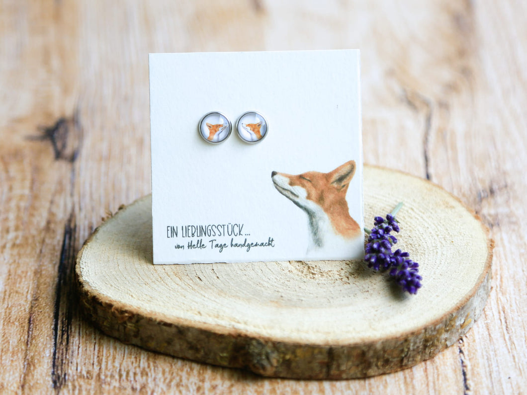 Kleine Stecker-Ohrringe mit Schnupperfuchs, aus Edelstahl / silberfarben, Geschenk, Schmuck, Helle Tage
