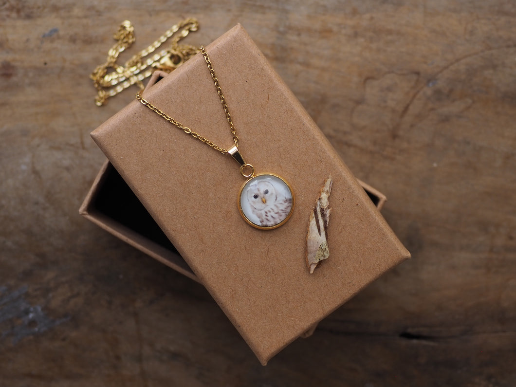 Kette mit Anhänger 
