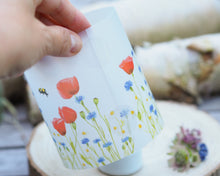 Laden Sie das Bild in den Galerie-Viewer, Windlicht Tischdeko &quot;Romantische Wiese mit Mohn&quot;
