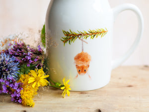 Milchkännchen/Vase "Freche Weihnachtsmaus"