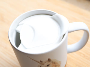 Große Tasse mit Korkboden "Eichhörnchenportrait"