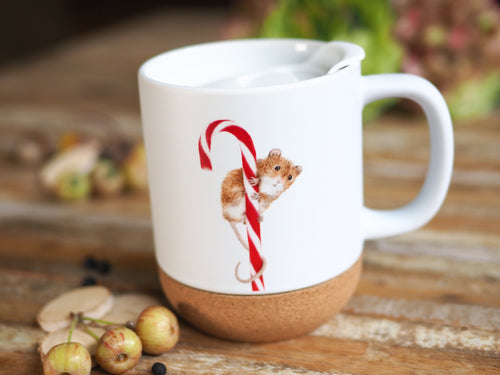 Keramiktasse mit abnehmbarem Korkboden und Deckel, liebevoll bedruckt mit Naturmotiv