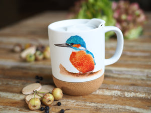 Große Tasse mit Korkboden "Leuchtender Eisvogel"