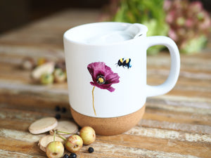 Keramiktasse mit abnehmbarem Korkboden und Deckel, liebevoll bedruckt mit Naturmotiv