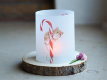 Laden Sie das Bild in den Galerie-Viewer, Windlicht Tischdeko &quot;Maus mit Zuckerstange&quot;
