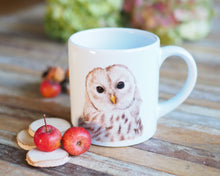 Laden Sie das Bild in den Galerie-Viewer, Kindertasse &quot;Weise Eule&quot;

