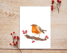 Laden Sie das Bild in den Galerie-Viewer, Postkarte mit Rotkehlchen und Beeren
