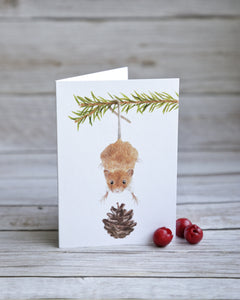 Weihnachtskarte / gedruckte Klappkarte mit frecher Weihnachtsmaus auf feinstem Cotton-Papier